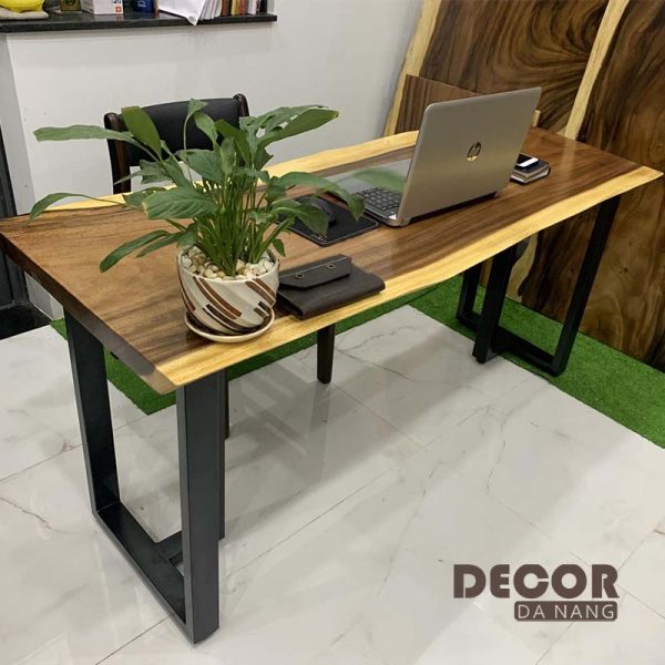 Bàn làm việc gỗ me tây 1m4 cạnh tự nhiên